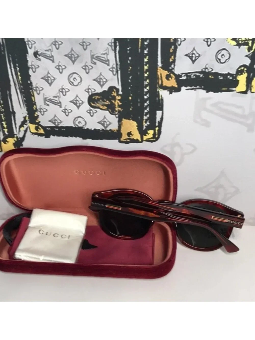 New Authentic Gucci Brown Sunglasses GG0825S 005